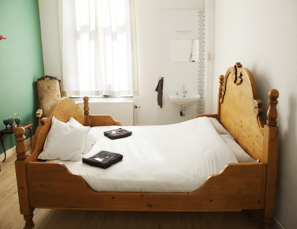 Guesthouse Маастрихт Стая снимка